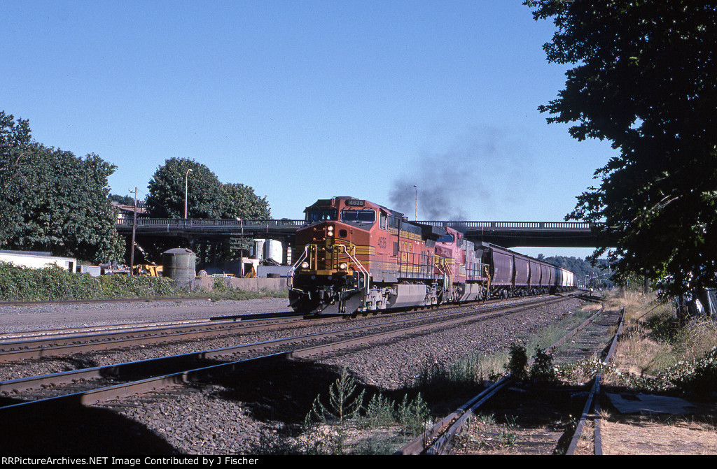 BNSF 4635